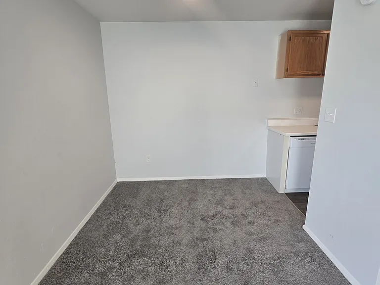 1209 Nelson St #B — Photo 4