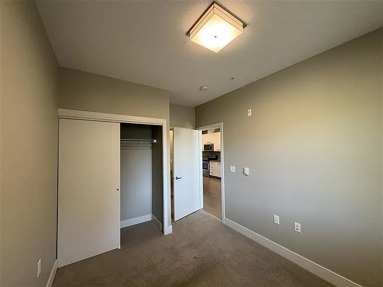 45513 Market Way — Photo 25