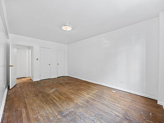 3rd image of 820 Ocean Pkwy APT 508