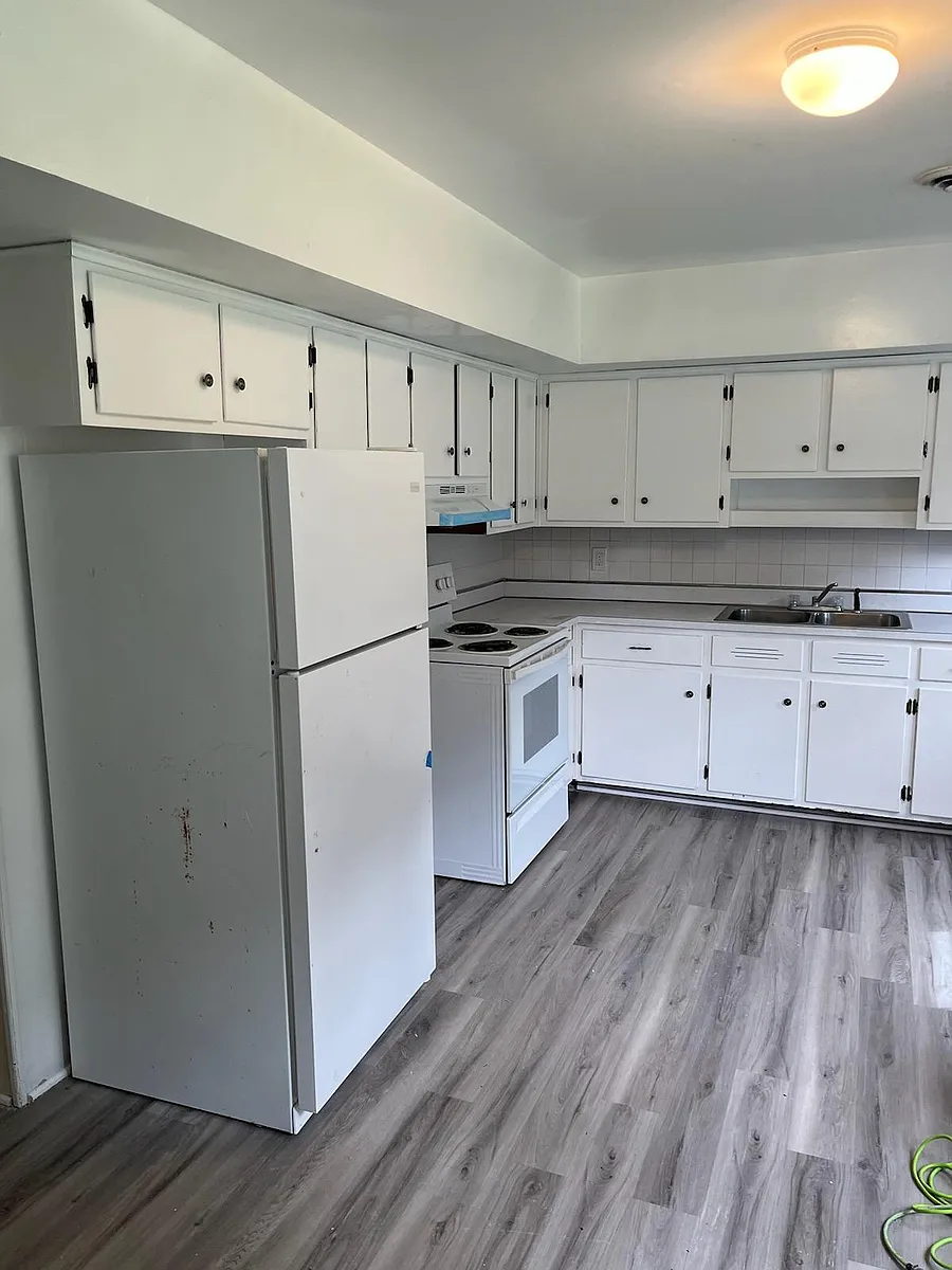 Building Photo - 1103 Pine Hall Rd #9