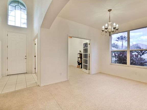 3rd image of 27001 Fordham Dr
