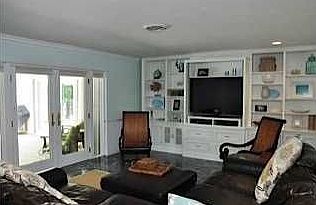 4th image of 4631 NE 25th Ave
