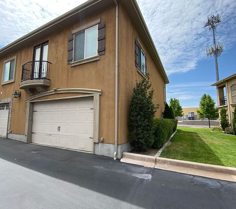 2nd image of 992 W 950th St N