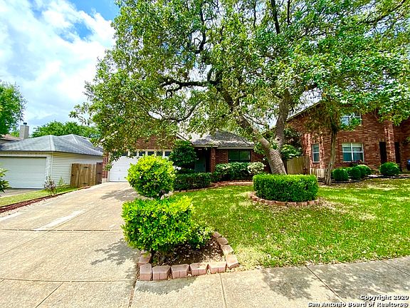 2nd image of 10423 Goldstone Dr