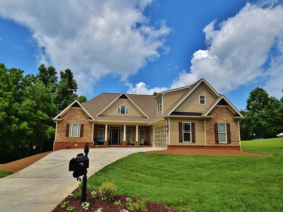 1st image of 6526 Wauka View Dr
