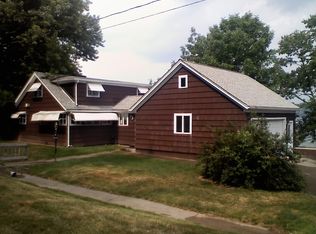 1160 Bay Shore Blvd, Rochester, NY 14609