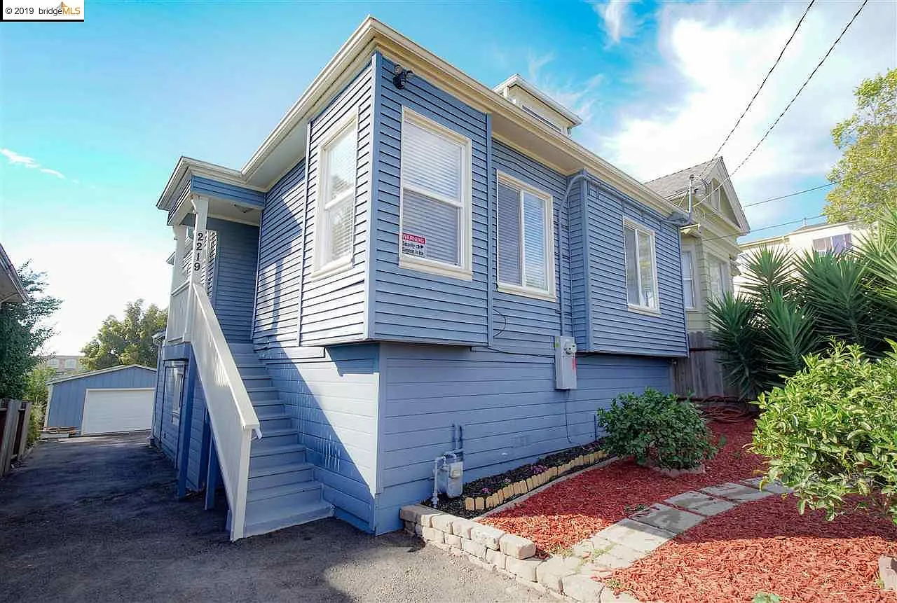 2219 Inyo Ave photo 1