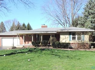 1958 Holloway Rd, Holland, OH 43528