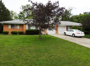 3121 Honeycutt Cir, Dayton, OH 45414