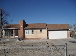 2615 Gore Rd, Pueblo, CO 81006