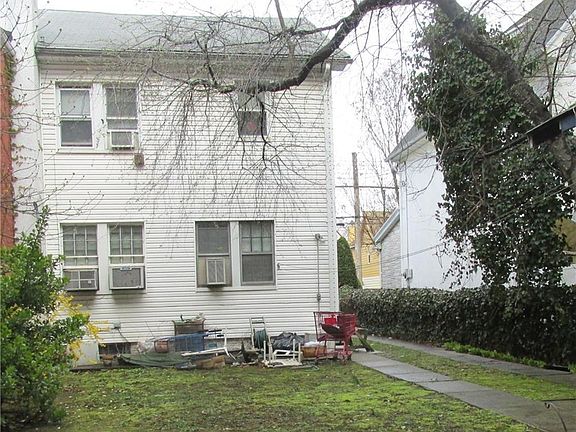 4th image of 2400 E 21st St