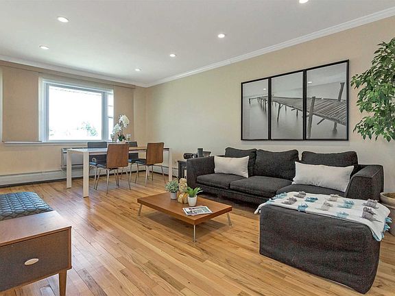 2nd image of 43U Madison Park Gdns