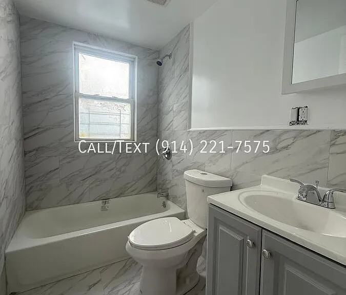 76 Bruce Ave #2R — Photo 8