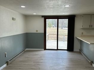 N455 River Dr, Menominee, MI 49858