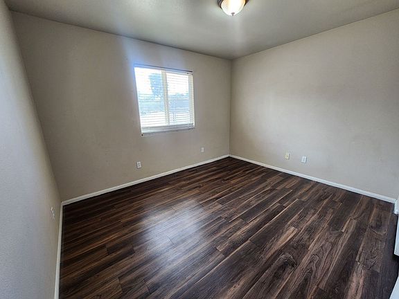 2nd image of 5536 Chia Ave