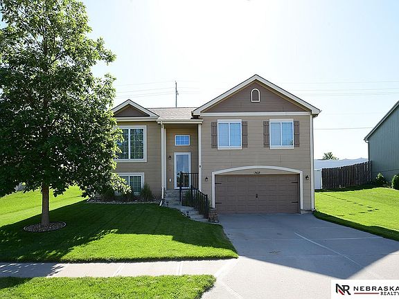 2nd image of 7427 S 97th St