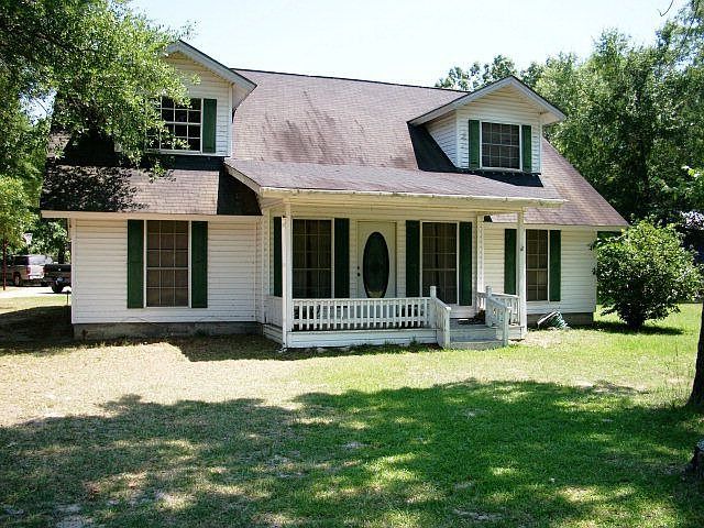 1st image of 146 Honeysuckle Ln