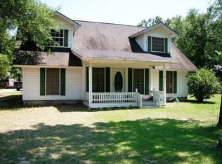 146 Honeysuckle Ln, Diboll, TX 75941