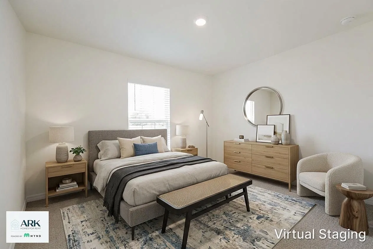 3 bed, 2.0 bath, 1389 sqft, $1,605 — Photo 3