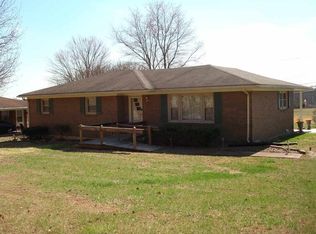 1421 Plum Springs Rd, Bowling Green, KY 42101