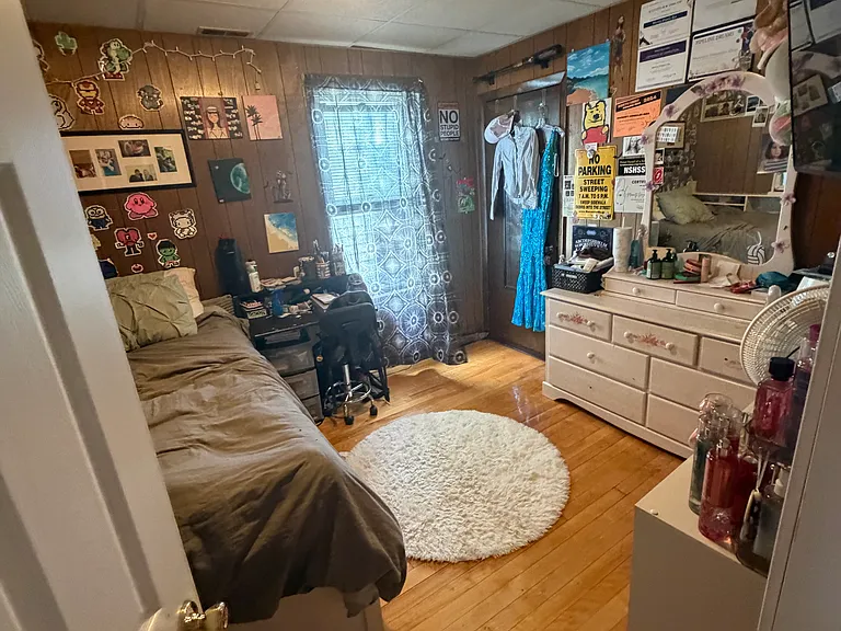 15 Caroline St #2 — Photo 6