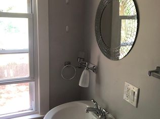 20 Elmhurst Cir #20, West Hartford, CT 06110