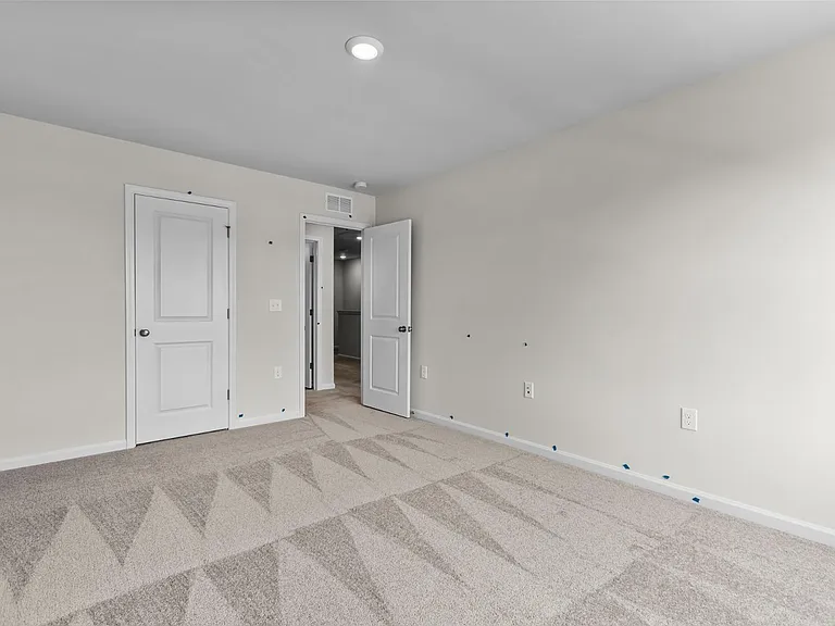 5104 Anamosa St — Photo 17