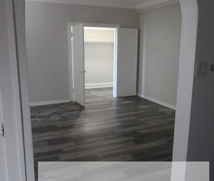 4477 N Elston Ave #108 — Photo 5