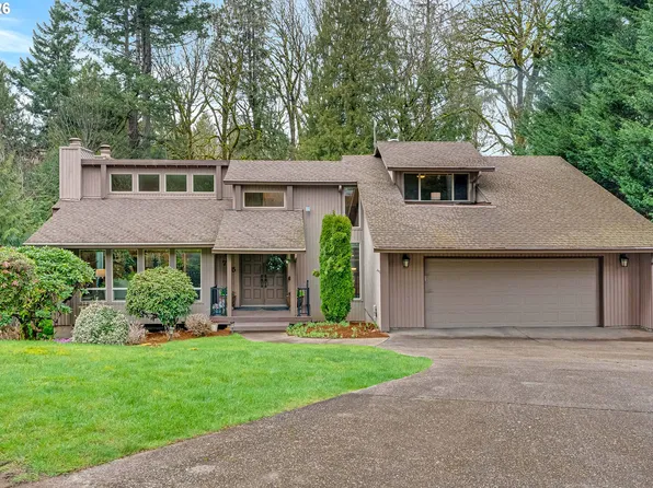 725 Carrera Ln, Lake Oswego, OR 97034