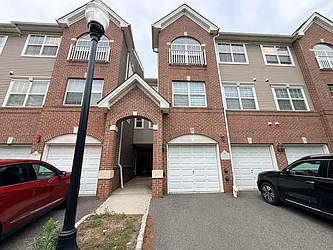 21 Lee Court