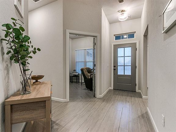 4th image of 6513 NW 150th Ter