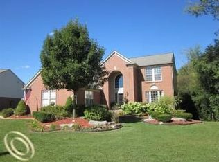 3298 Niagara Ave, Canton, MI 48188