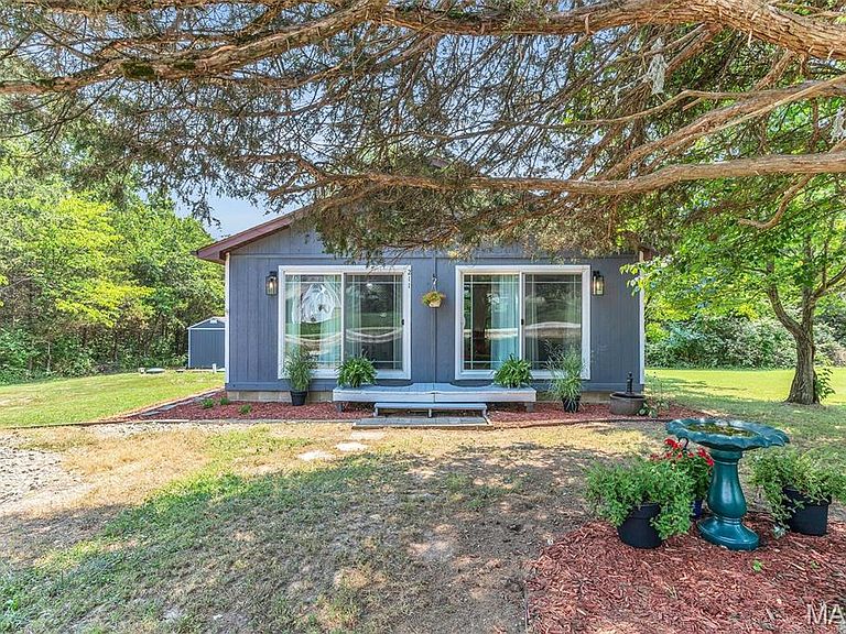 Listing photo 4