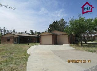 103 Capri Rd, Las Cruces, NM 88005