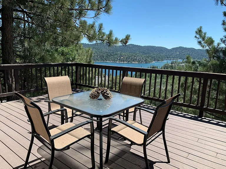 1273 Yosemite Dr — Photo 11