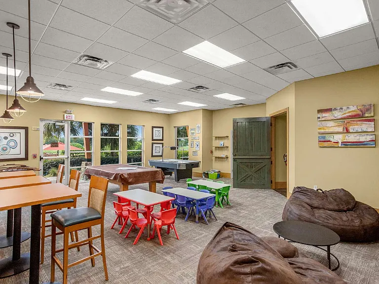 5073 SW 40th Pl — Photo 45