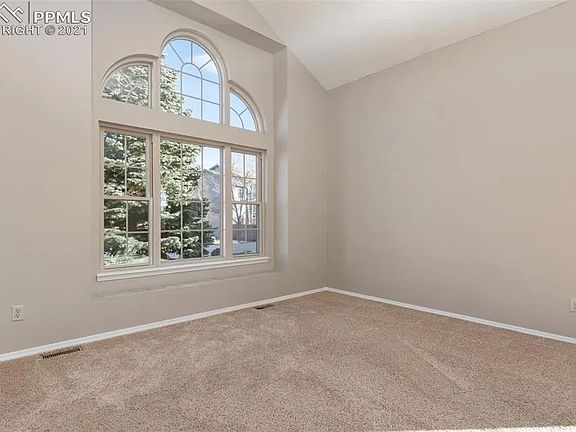 5th image of 8640 Candleflower Cir