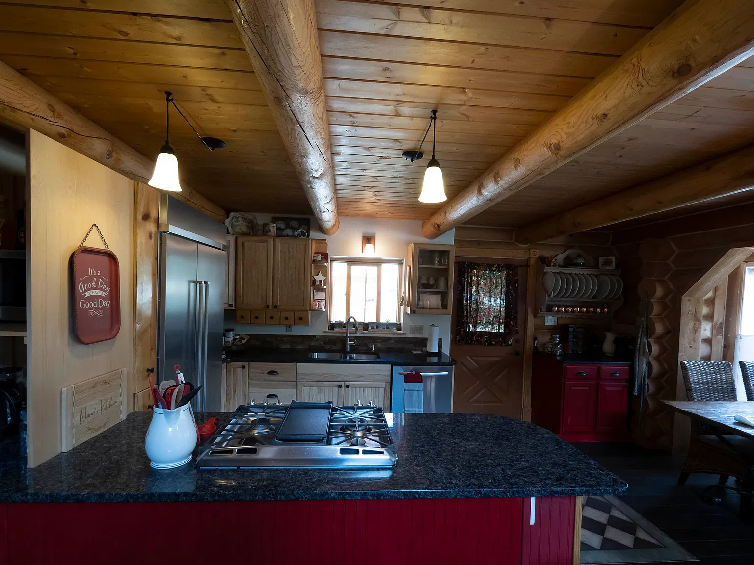 111 Meadow Ln — Photo 4