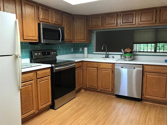 3rd image of 5005 Georgi Ln APT 188