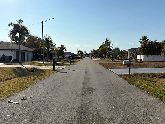 5th image of 202 SE 19th St