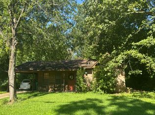 56 Boy Scout Rd, Vicksburg, MS 39183
