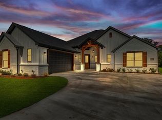 1120 Horizon Trace Dr, Azle, TX 76020