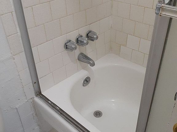 4th image of 1727 Pennsylvania Ave