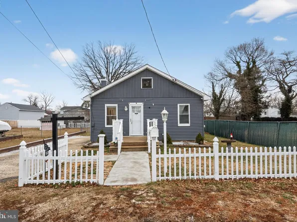 909 3rd Ave, Croydon, PA 19021