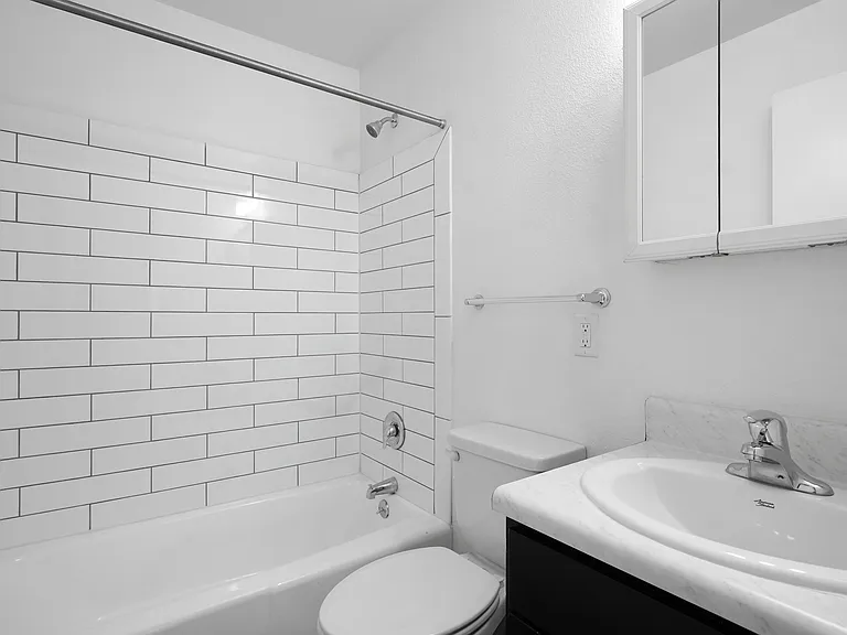 Nest on 30th Income Restricted Apartments — Photo 6
