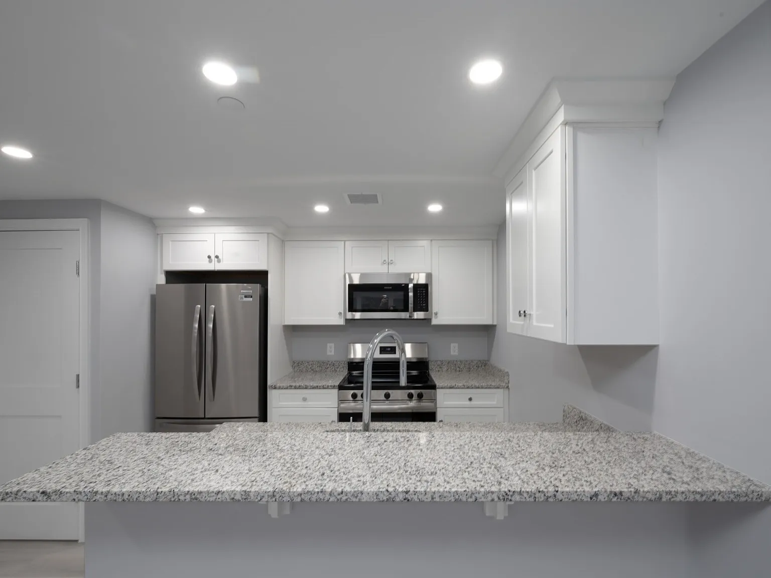 245 Elm St — Photo 2
