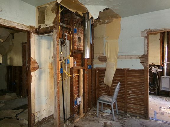 3rd image of 3927 E Verrue Ave