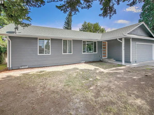 1018 SE 223rd Ave, Gresham, OR 97030