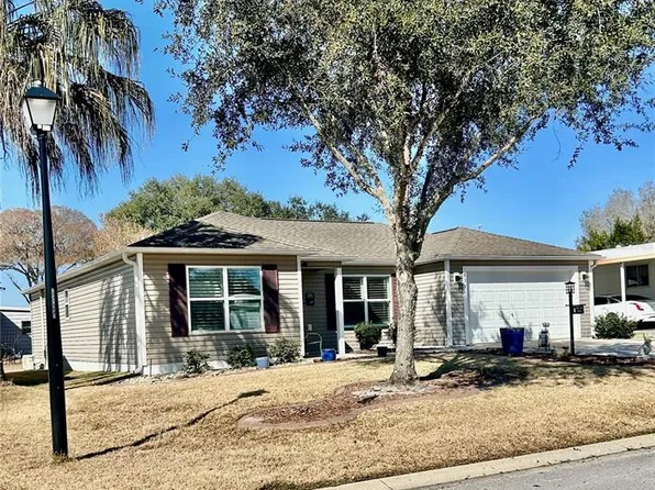 531 Saint Andrews Blvd, Lady Lake, FL 32159