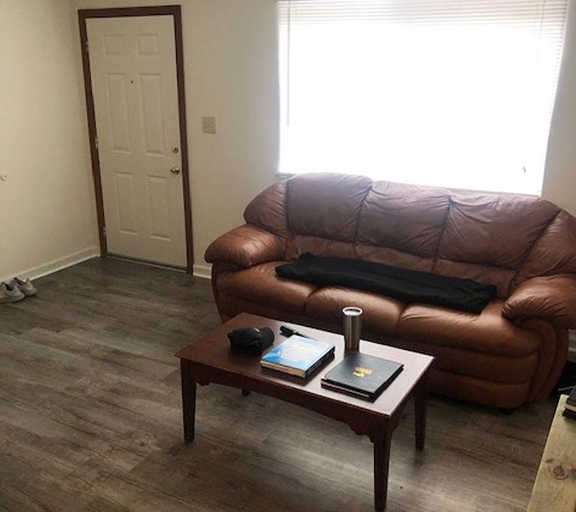 1st image of 1201 Buffalo St #6